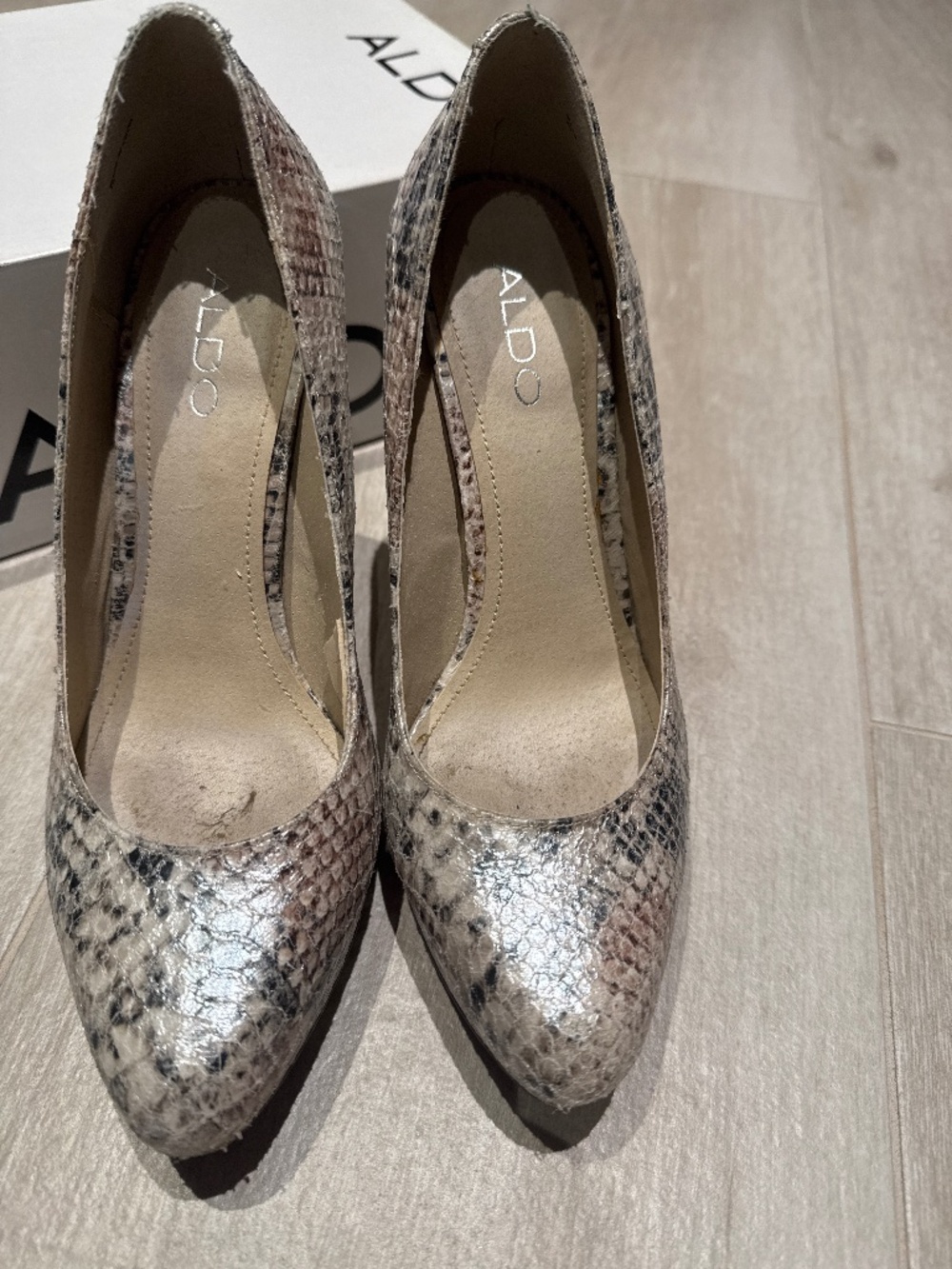 ALDO MOOS heels 39